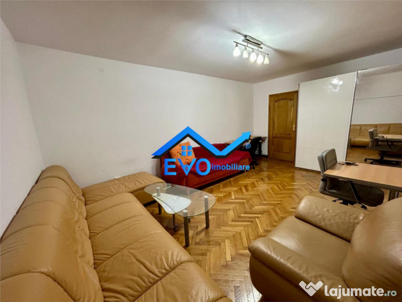 Apartament de inchiriat cu 4 camere, 120 mp, zona Centrala 