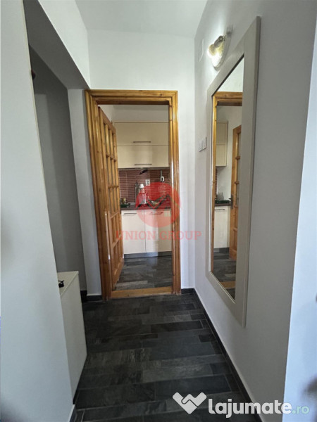 Apartament 3 Camere, Decomandat, Boxa Loc de Parcare, Casa d 