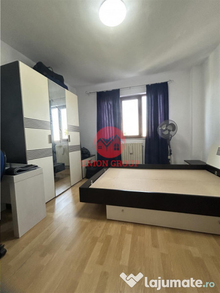 Apartament 3 Camere, Decomandat, Boxa Loc de Parcare, Casa d 