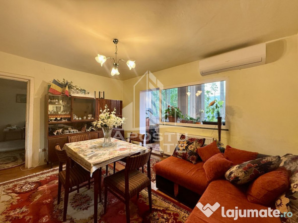 Apartament 3 camere, 2 bai, etaj intermediar, Complexul S... 