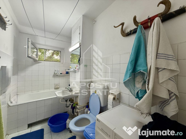 Apartament 3 camere, 2 bai, etaj intermediar, Complexul S... 