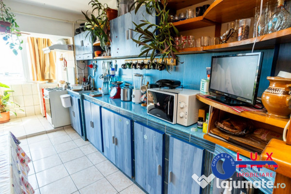 ID 3613 Apartament 3 camere pe Strada Babadag