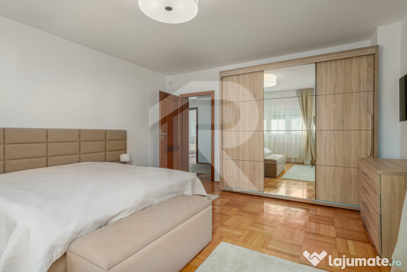 Vilă de vânzare în Bușteni – 8 dormitoare, vedere dire 