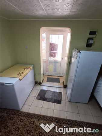 Casa 5 camere, teren 182 mp, Islaz-Plantelor 