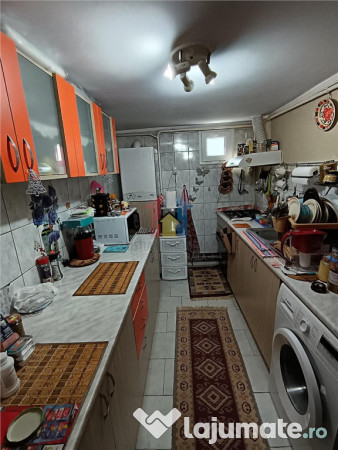 Casa 5 camere, teren 182 mp, Islaz-Plantelor 