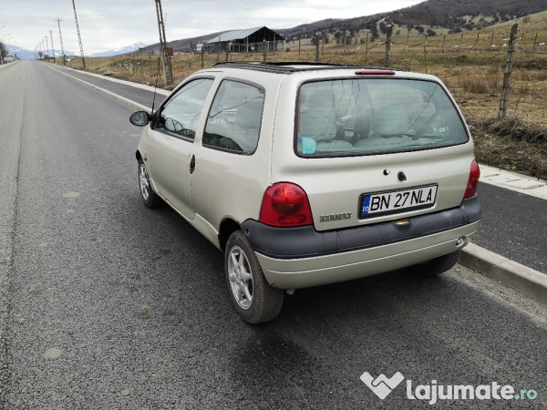 Renault twingo, cutie automata