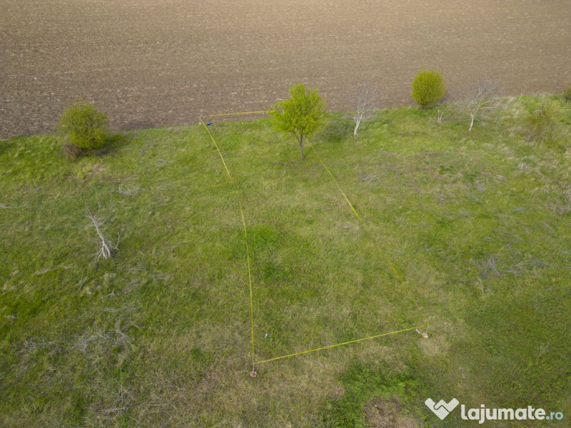 TEren intravilan Gradiste