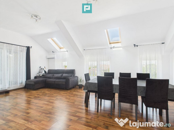 Apartament deosebit cu 3 camere , zona Fratelia 