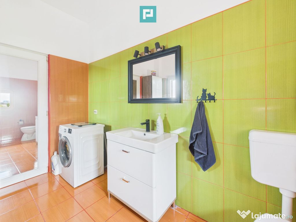 Apartament deosebit cu 3 camere , zona Fratelia 