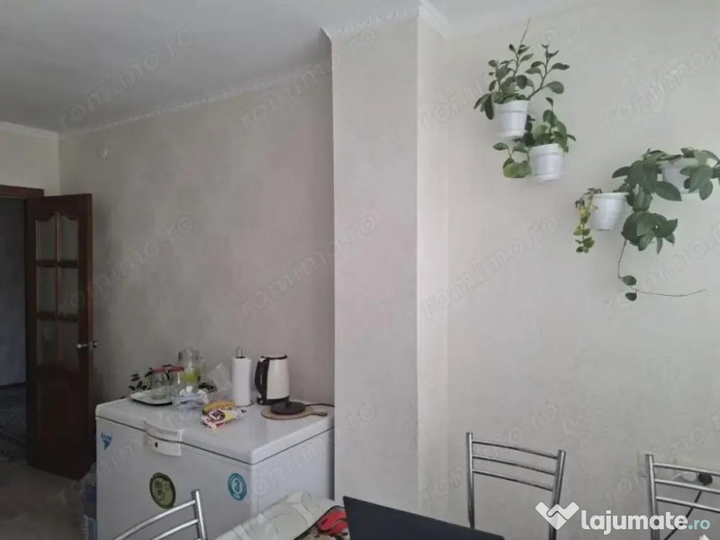 Garsoniera in zona Izvor 