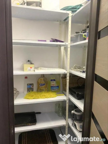 Garsoniera in zona Izvor