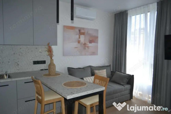 Garsoniera in zona Piata Victoriei 