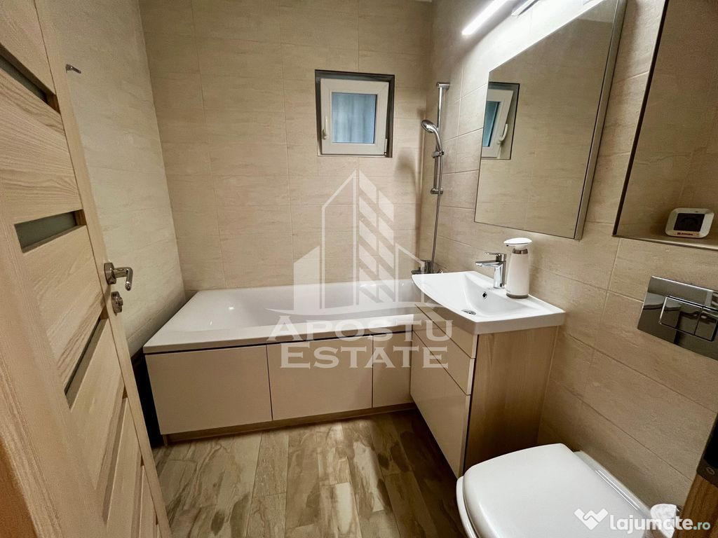 Apartament 3 camere, parter, zona Lipovei 