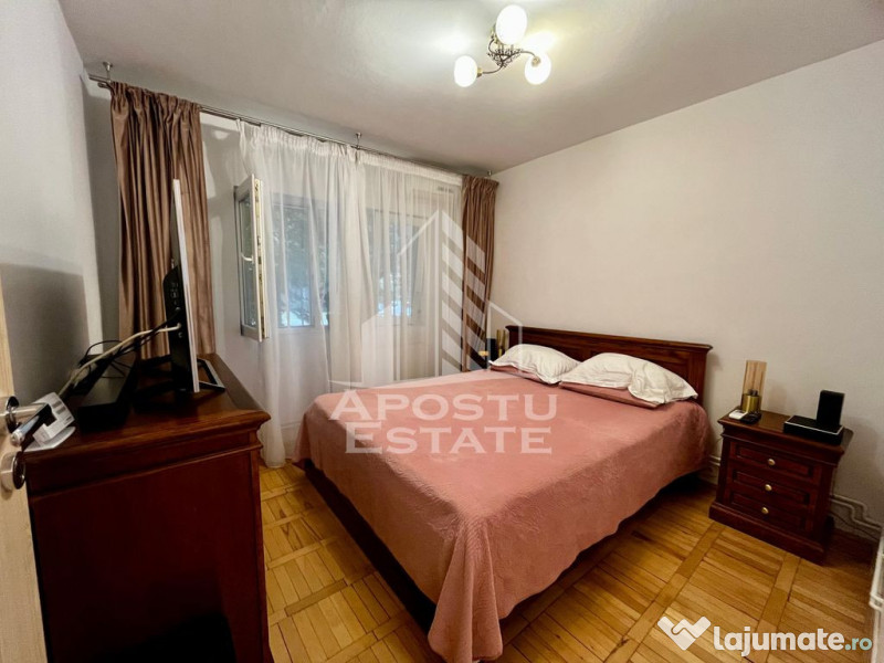 Apartament 3 camere, parter, zona Lipovei 