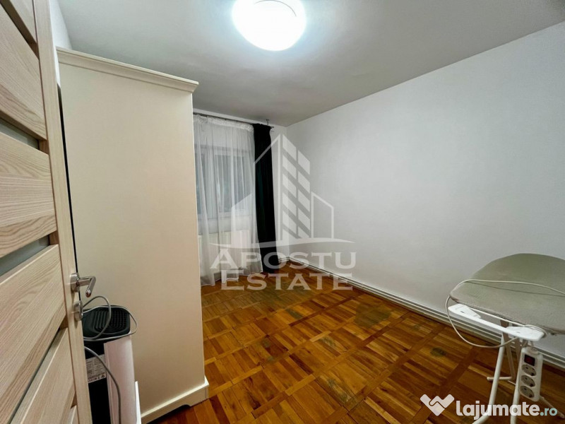 Apartament 3 camere, parter, zona Lipovei 