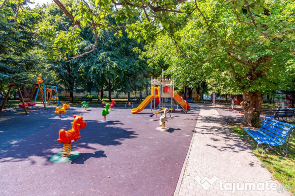 Apartament cu 3 camere de vânzare/Brancoveanu/ 