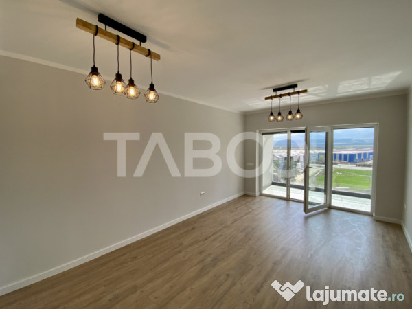 Apartament spatios cu 3 camere 2 bai si terasa de 15 mp - CO