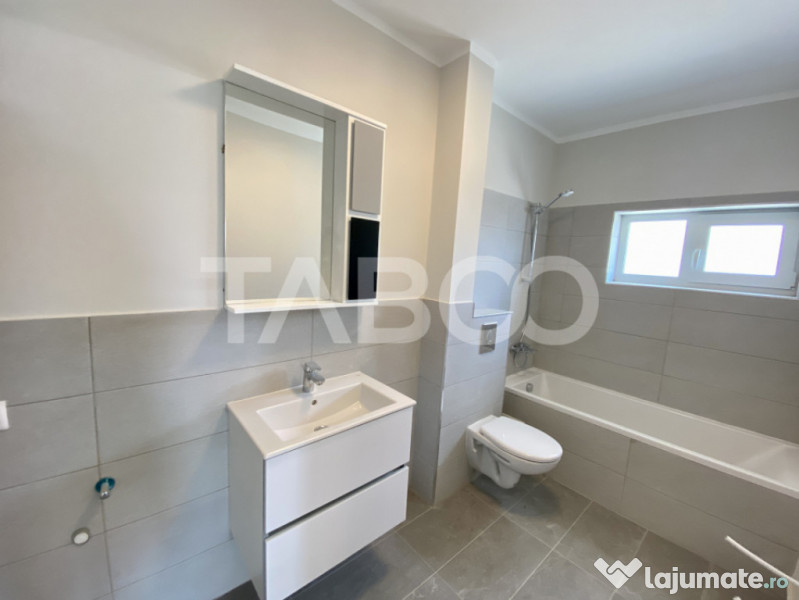 Apartament spatios cu 3 camere 2 bai si terasa de 15 mp - CO