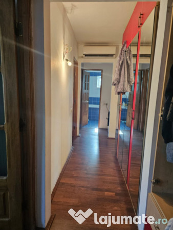 Apartament 4 camere zona Faleza Nord