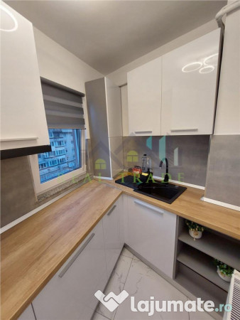 Garsoniera decomandata Astra-Zorilor