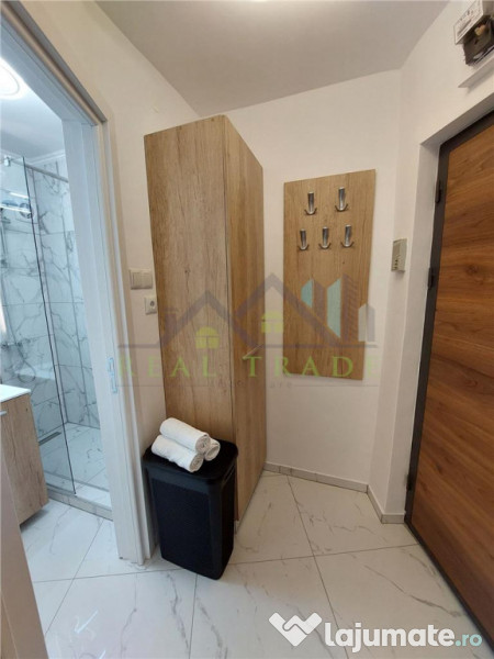 Garsoniera decomandata Astra-Zorilor