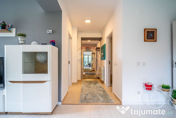 Apartament exclusivist in Sinaia 3 camere | Terasa cu ved... 