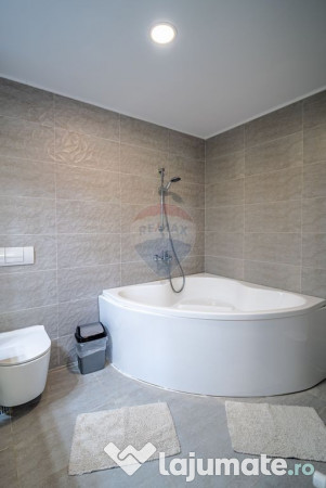 Apartament exclusivist in Sinaia 3 camere | Terasa cu ved... 