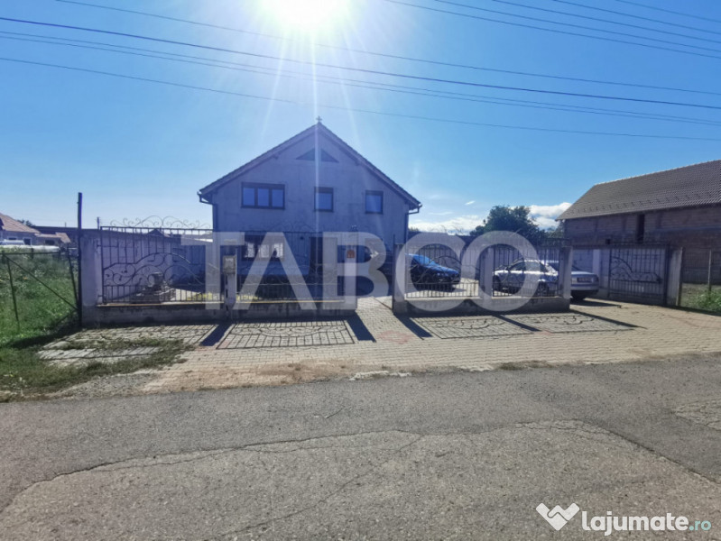 Casa individuala cu 5 camere in localitatea Miercurea Sibiul 