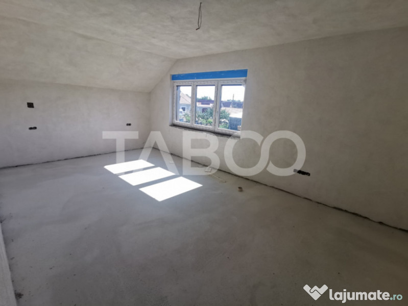 Casa individuala cu 5 camere in localitatea Miercurea Sibiul 