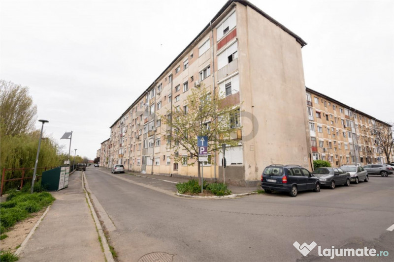 RECO . APARTAMENT 3 CAMERE IOSIA-NORD 