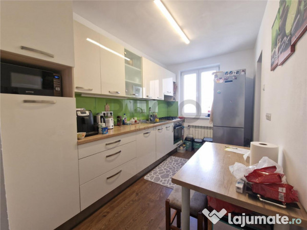 RECO apartament 3 camere Rogerius 
