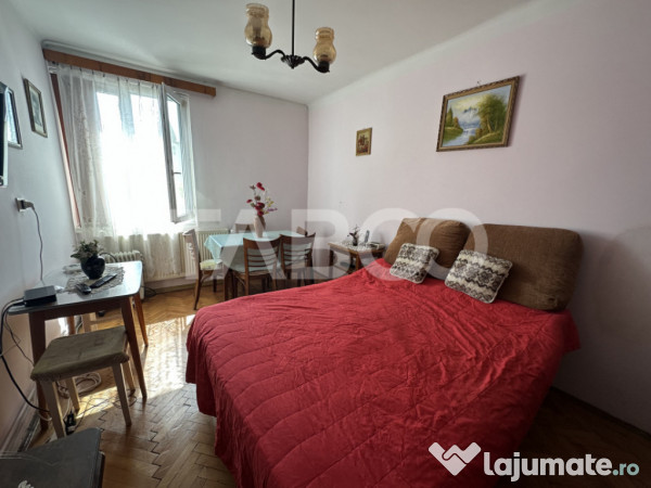 Apartament 2 camere 47 mpu decomandat 2 boxe la subsol garaj