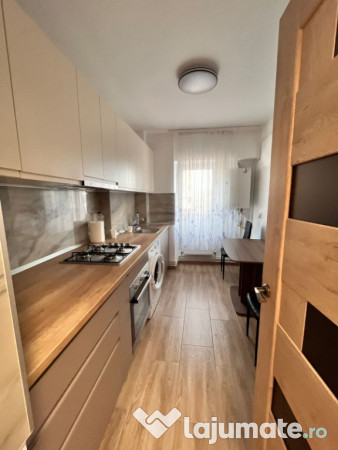 Apartament 2 cam dec, Păcurari Alpha Bank, 500 euro neg 