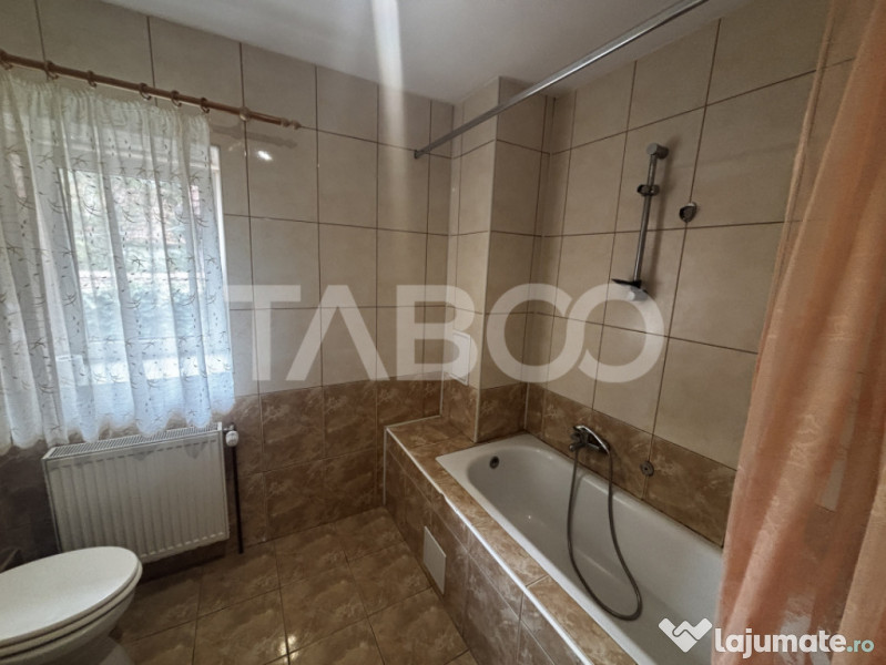 Casa de inchiriat 5 camere ideala pentru muncitori prima af 