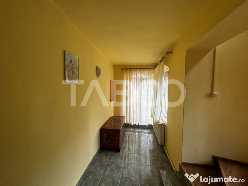 Casa de inchiriat 5 camere ideala pentru muncitori prima af 