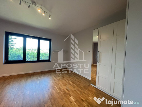 Casă individuală, spațioasă cu 5 camere în zona Toro... 