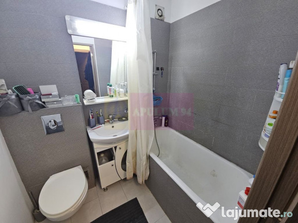 Apartament 3 camere 3/4 -Piata Resita 