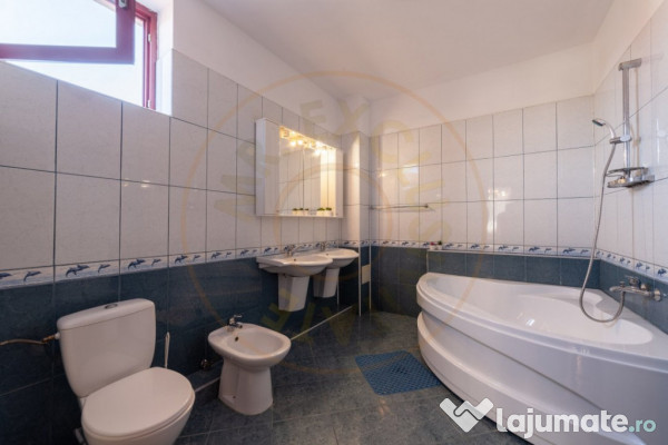 Vilă solidă și premium în Găvana - teren generos 