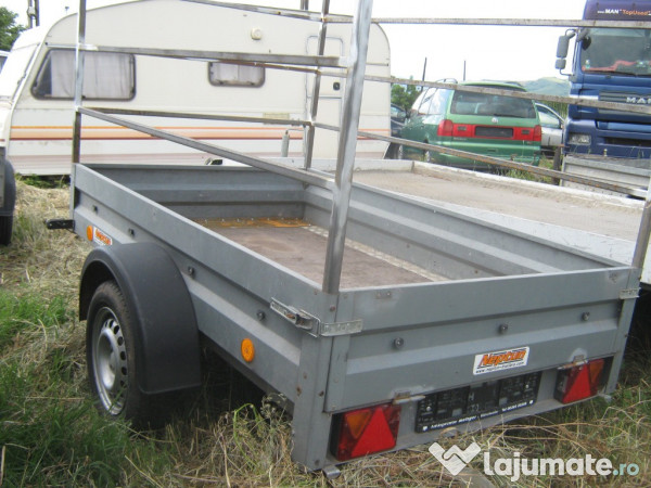 Remorci import 600 - 750 kg 