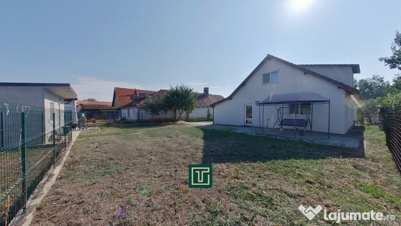 Casă nouă modernĂ, la cheie, cu 5 camere, cu fotovoltaICE, în Vinga 
