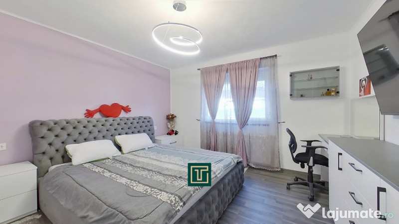 Casă nouă modernĂ, la cheie, cu 5 camere, cu fotovoltaICE, în Vinga 