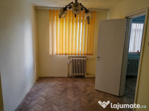 Apartament 2 camere Groapă - Scoala 8, Constanța 