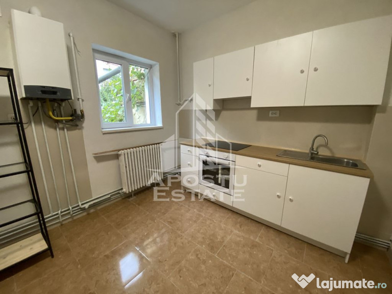 Apartament 2 camere, centrala proprie, Girocului