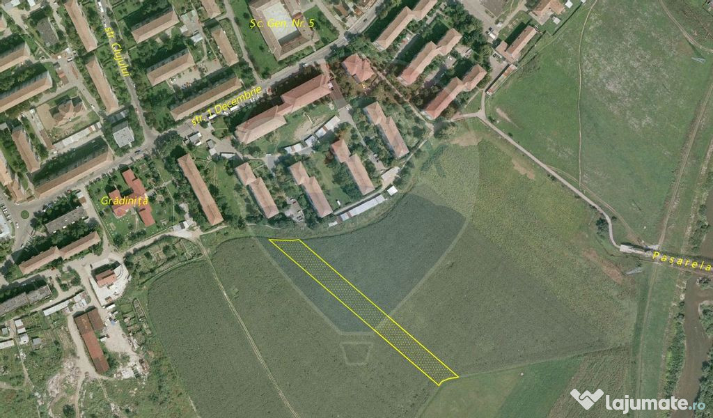 Teren 4,100mp Medias / Strada 1 Decembrie