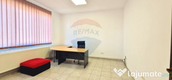 Birou de închiriat Brașov 35 mp, Uzina 2, cu parcare