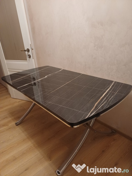 Masa de lux Arma blat negru, picioare argintii 