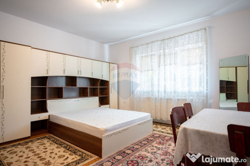 De inchiriat apartament 3 camere la casă, zona Florilor ...