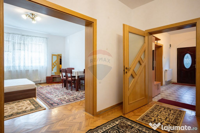De inchiriat apartament 3 camere la casă, zona Florilor ...
