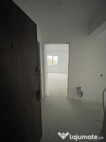 Apartament de 2 camere, balcon, aproape de facilități, Sos.Alexandriei