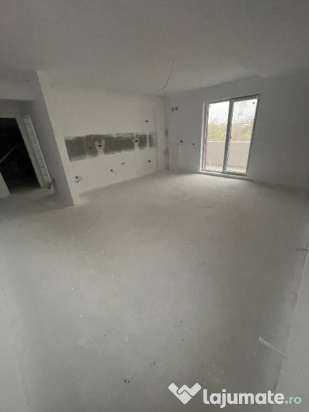 Apartament de 2 camere, balcon, aproape de facilități, Sos.Alexandriei